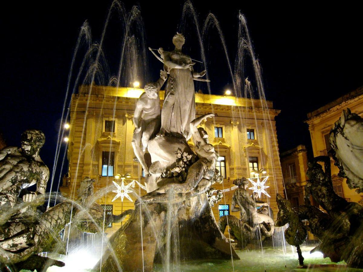 La Corte Di Aretusa Syracuse Bagian luar foto